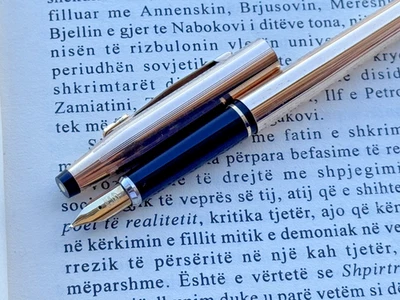 Cross Fountain Pen Sterling Silver 925 Gold Nib 14k 585 M size Made In Ireland - Image 1 of 4