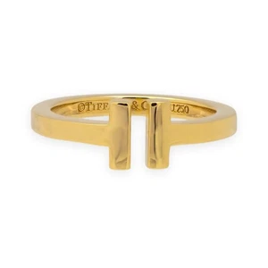 Anillo cuadrado en T de oro amarillo de 18 quilates Tiffany & Co. tamaño 8,75 2,5 mm - Imagen 1 de 9