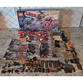 LEGO The Lego Movie Rescue Reinforcements Lego Set 70813 Partially Unopened 2014