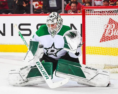 Jake Oettinger Making a Save Dallas Stars 8x10 Photograph Cover