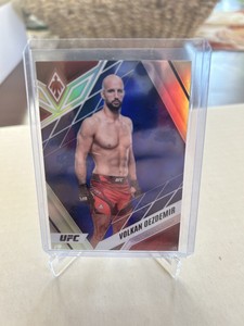 2023 Panini Chronicles Phoenix - UFC Volken Oezdemir /99