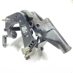 US Marine Force Swivel Bracket 25HP Force 1998 Tilt Bracket - Picture 1 of 9