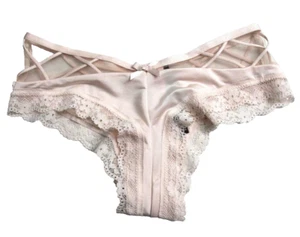 Victoria's Secret Muy Sexy Entrecruzado Encaje Ribete Malla Cheeky Panty Talla XS Rosa - Imagen 1 de 3