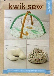 Almohada de soporte para bebé Kwik Sew R10857, alfombra de juego activa, bolsa de juguete con cordón UC K4359 - Imagen 1 de 3