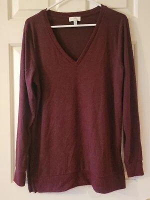 Lucky Brand Womens Size S/P Long Sleeve V- Neck Sweater Maroon Slits on Side - Image 1 of 4