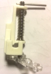 LOW SHANK Open Toe Free Motion Fuß passend für Nähmaschinen mit niedrigem Schaft - Bild 1 von 8
