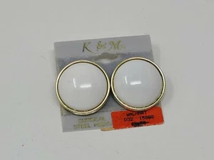 K&M Earrings Gold Tone / White Pierced Round Circles - Picture 1 of 2