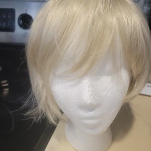 Peluca Bob City Chic 21-22" Promedio Sintético Cabello Corto Rubio - Imagen 1 de 7