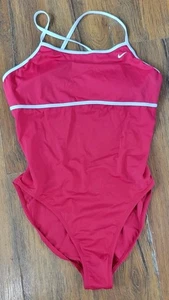 Costume da bagno Nike Swim donna rosso bianco tinta unita pezzo unico taglia 16 - Foto 1 di 4