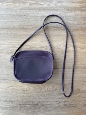 Винтажная РЕДКАЯ мини маленький тренер Hadley через плечо фиолетовый кожаный 90-х сумка через плечо - Изображение 1 из 4