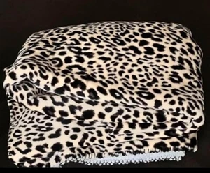 Victorias Secret PINK RARE LEOPARD CHEETAH SHERPA BLANKET NEW - Picture 1 of 3