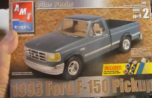 Ford F-150 1993 camioneta AMT ERTL 31944 KIT MODELO 1:25 2002 VINTAGE - Imagen 1 de 2