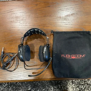 Vintage Flightcom Blackhawk Model 5DX Aviation Headset 1179 - Picture 1 of 12