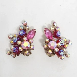 Molded Lava Glass and Aurora Borealis Rhinestone Juliana Style Spray Earrings - Picture 1 of 10