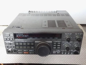 KENWOOD TS-440V 10W HF 10W Nadajnik-odbiornik Szynka Radio Potwierdzone moc - Zdjęcie 1 z 2