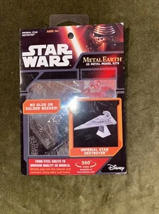 DISNEY PARKS METAL EARTH STAR WARS FORCE AWAKENS IMPERIAL STAR DESTROYER MODEL - Picture 1 of 5
