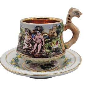 R. Capodimonte Tea Cup & Saucer Italy - Picture 1 of 8