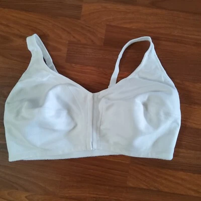 Comfortchoice Cotton Wire-free Wireless Bra Size 48G White New  Front Closure - Image 1 of 4