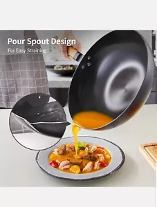 SKY LIGHT Padella Wok con Coperchio in LEGNO, Padella 12,5 Pollici, 100% Acciaio al Carbonio - Foto 1 di 11