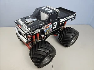 Vintage Tamiya Clod Buster 1/10 Monster Truck Works But Missing Parts for Repair - Picture 1 of 23