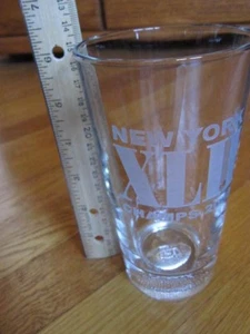 Super Bowl XLII NY Giants Champs 2008 Drinking Glass Raised Football Collectible - Picture 1 of 7