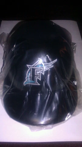 NEW  MIAMI MARLINS Mini Batting Helmet Cover