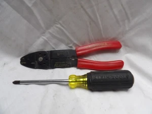 Klein #2 Phillps Screwdriver and #1003 Wire Stripper, Crimper & Cutter Pliers - Picture 1 of 6