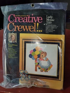 Vintage 1972 Columbia Minera Crewel Kit Lady Mouse 7310 Unused NOS Erica Wilson - Picture 1 of 3