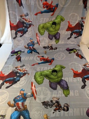 Marvel Comics Twin Flat Sheet 64"X94" Gray Background Hulk Spiderman Thor - Image 1 of 4