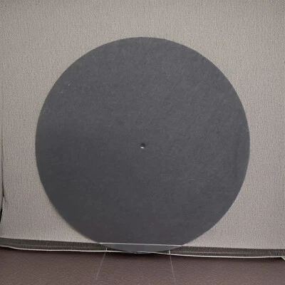 Alfombra giratoria de cuero de ciervo premium - hecha a mano en Los Ángeles USAfUKL Foto 1 de 4