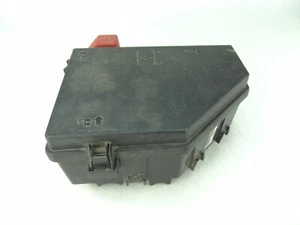 Saturn Outlook Engine Fuse Junction Box With Tow Package And Halogen Lights 2009 - Picture 1 of 10