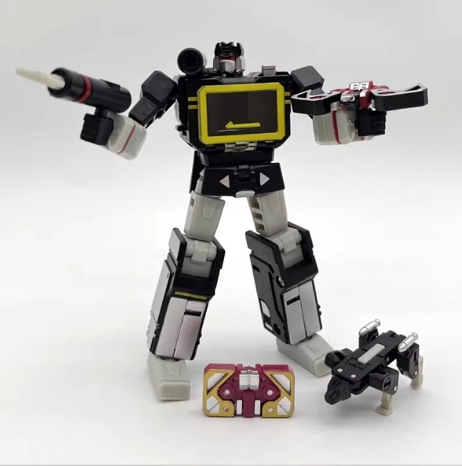 Robot Soundwave Black PocketToys PT-04B Walkman 3 Tape DX9 Action Figure Toy New - Image 1 of 4