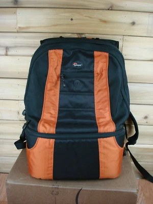 Lowepro CompuDaypack Black & Orange Camera & Notebook Backpack Bag EUC 17" Tall - Image 1 of 4