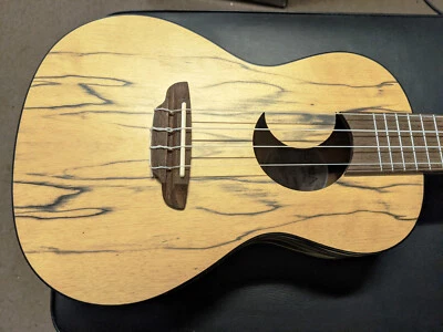 Ukelele de concierto Luna Uke Crescent negro/blanco ébano con bolsa de concierto, madera exótica/aspecto Foto 1 de 4