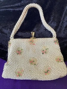 ANTIQUE 1950's CORDE BEAD Hand Bag, PURSE, CREAM/FLORAL beading Beautiful - Picture 1 of 7