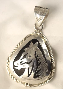 Colgante Navajo Cabeza de Caballo Plata de Ley .925 por Alonzo Mariano - Imagen 1 de 13