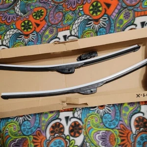 Trico A491-X Force Front Wiper Blade Adapter Included 24/22 - BLACK/WHITE Mexico - Foto 1 di 5