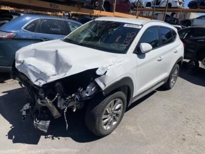 Used Automatic Transmission Shift Lever Assembly fits: 2017 Hyundai Tucson  Grad - Изображение 1 из 4