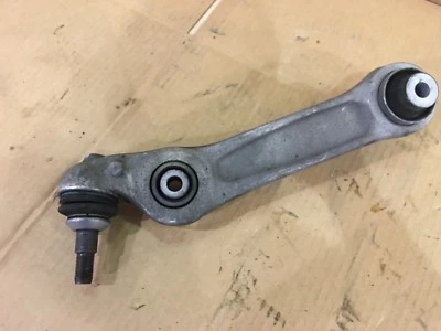 Brazo de control inferior pasajero delantero derecho bmw 2011-2016 f10 f12 f01 fabricante de equipos originales 75 k Foto 1 de 4