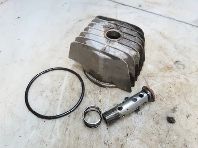 Cubierta de filtro de aceite Honda CB750C 750 1981 Foto 1 de 4