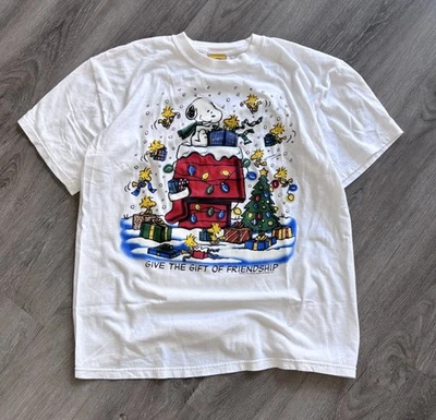 Vintage 90s Y2K Peanuts Snoopy Holiday Christmas Tree White T-Shirt Men’s Large - Image 1 of 4