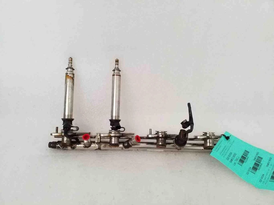 11 12 13 14 Mercedes-Benz MERCEDES CLASE CL 11 Misceláneas Piezas de Inyección de Combustible Foto 1 de 4