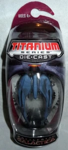 Titanium Die Cast Battlestar Galactica Scar Cylon Raider MIB 2006 Rare Toy - Picture 1 of 1