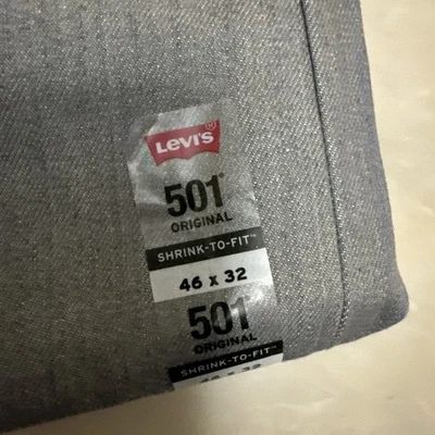 Pantalones de mezclilla Levis 501 retráctiles con botones color plata gris rígido 1403 46x32 nuevos con etiquetas Foto 1 de 4