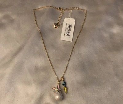 Betsey Johnson Tono Dorado Perla Critters Conejito Colgante Collar Zanahoria Dije Nuevo con Etiquetas Foto 1 de 4