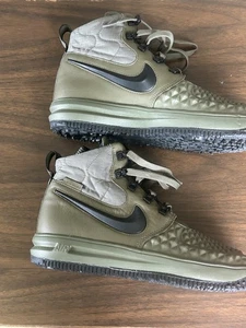 Neu Nike Lunar Force 1 Duckboot '17 (GS) "Medium Olive" 922807-200 Jugend Größe 6Y - Bild 1 von 8