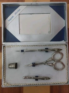 💎 Set Da Cucito D’epoca In Argento 800 Con Custodia Originale - Foto 1 di 10
