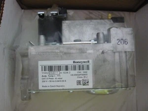BAXI SOLO 2/3 30-80 PF GASVENTIL 245122 GC NUMMER E24690 VR4601TA1034 - Bild 1 von 2