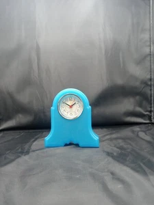 BLAUE OVALE QUARZUHR MIT WECKER - Bild 1 von 4