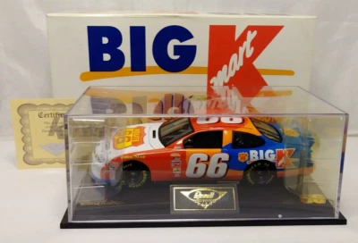 Darrell Waltrip #66 Route 66 Kmart 2000 Taurus con pantalla Revell 1:24 1/1002 Foto 1 de 4